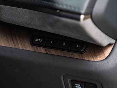 2024 Lexus LM 照片 26
