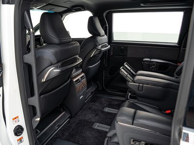 2024 Lexus LM 照片 43