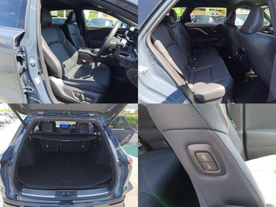 صورة 7 لـ 2025 Toyota CROWN ESTATE