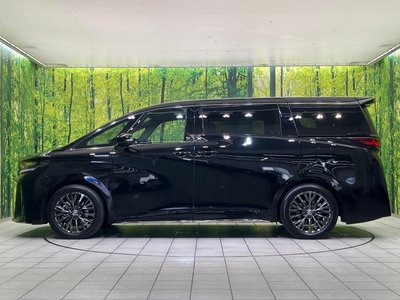 صورة 28 لـ 2025 Toyota VELLFIRE