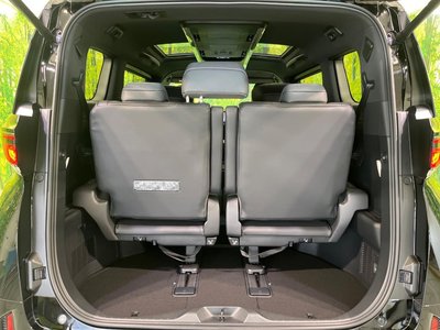 صورة 41 لـ 2025 Toyota VELLFIRE