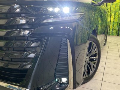 صورة 13 لـ 2025 Toyota VELLFIRE