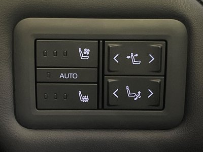 صورة 7 لـ 2025 Toyota VELLFIRE