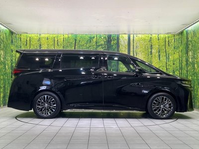 صورة 30 لـ 2025 Toyota VELLFIRE