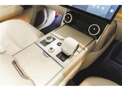2023 LAND Rover RANGE ROVER photo 14