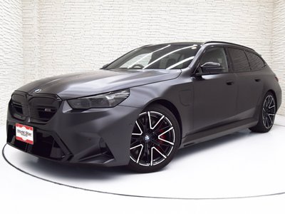 2025 BMW M5 TOURING 照片 3