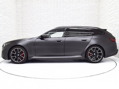2025 BMW M5 TOURING 照片 6