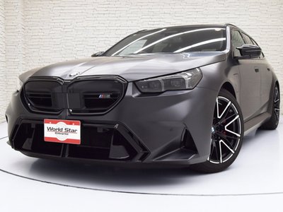 2025 BMW M5 TOURING 照片 1