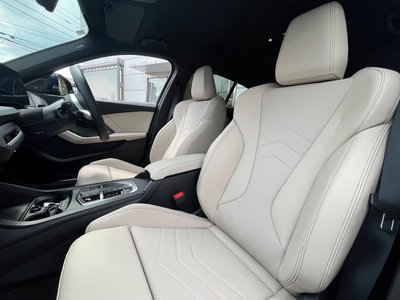 2026 BMW 1 SERIES photo 3