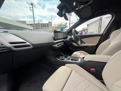 2026 BMW 1 SERIES photo 2