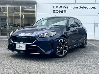 2026 BMW 1 SERIES photo 1