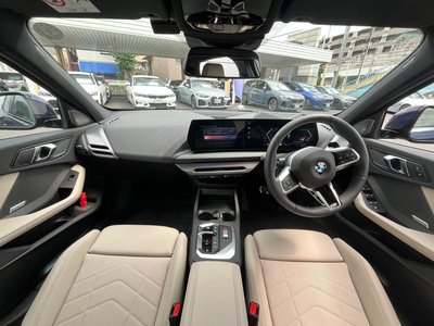 2026 BMW 1 SERIES photo 6