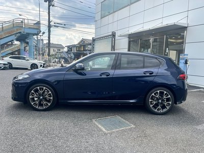 2026 BMW 1 SERIES thumbnail 27