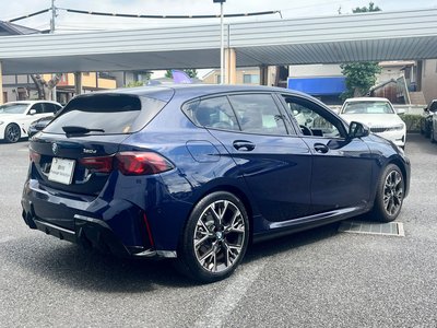2026 BMW 1 SERIES thumbnail 22