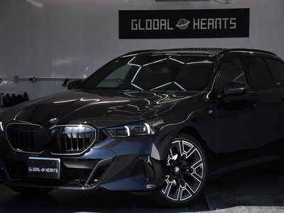 2024 BMW 5 SERIES TOURING 照片 2