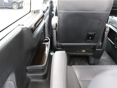 2020 Toyota GRAND ACE — фото 32
