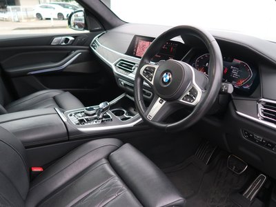 2022 BMW X7 — фото 14