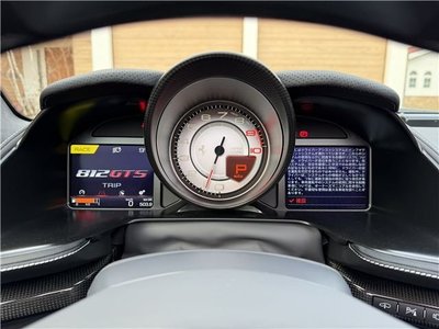 صورة مصغرة 8 لـ 2021 Ferrari 812 GTS
