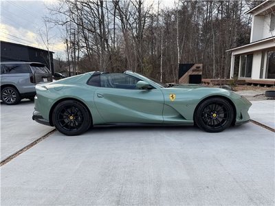 صورة مصغرة 13 لـ 2021 Ferrari 812 GTS
