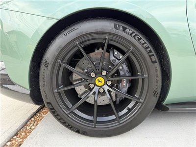 صورة مصغرة 19 لـ 2021 Ferrari 812 GTS