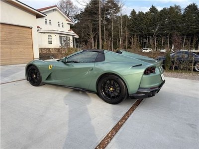 صورة مصغرة 9 لـ 2021 Ferrari 812 GTS