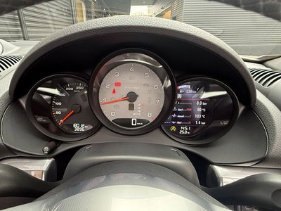2021 Porsche 718 thumbnail 23