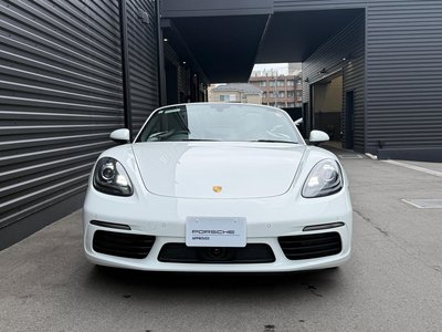 2021 Porsche 718 photo 13