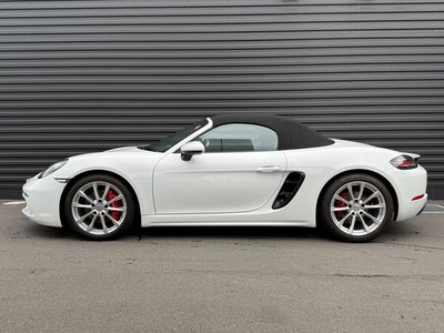 2021 Porsche 718 photo 11