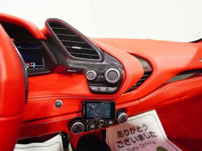 2019 Ferrari 488 SPIDER — миниатюра 29