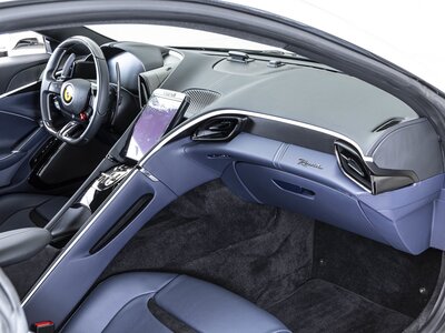 صورة 5 لـ 2021 Ferrari ROMA