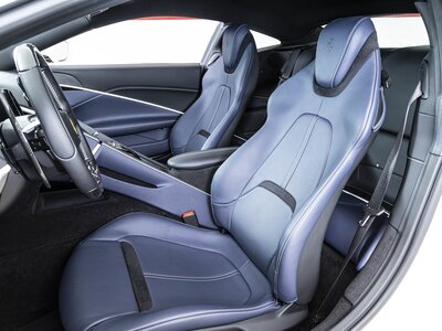 صورة 3 لـ 2021 Ferrari ROMA