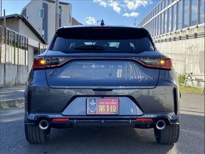 2025 Lexus LBX thumbnail 18