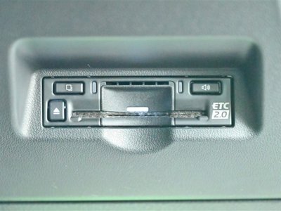 2024 Toyota ALPHARD — фото 30
