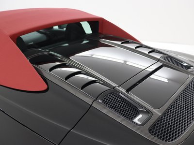 صورة 14 لـ 2021 AUDI R8 SPYDER