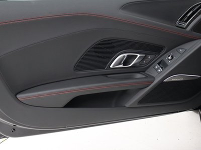 صورة 22 لـ 2021 AUDI R8 SPYDER