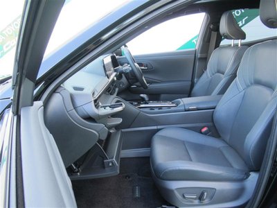 صورة 12 لـ 2025 Toyota CROWN SPORT