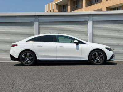 2023 Mercedes-BENZ EQE photo 10