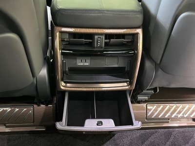 2025 Toyota ALPHARD 照片 49