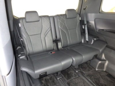 صورة 20 لـ 2023 Toyota VELLFIRE