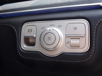 2025 Mercedes-BENZ GLE thumbnail 18