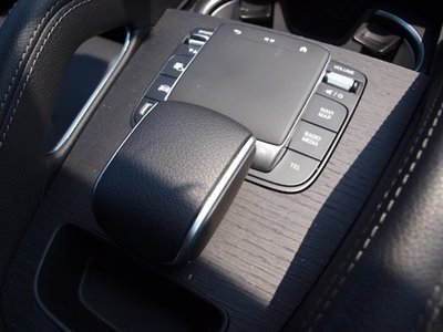 2025 Mercedes-BENZ GLE thumbnail 27