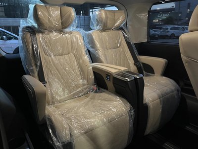 صورة مصغرة 15 لـ 2020 Toyota GRAND ACE