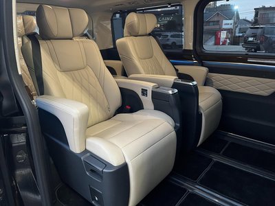 صورة مصغرة 14 لـ 2020 Toyota GRAND ACE