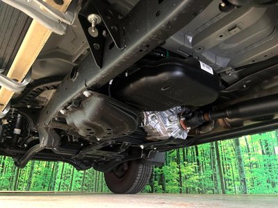 2025 Toyota LAND CRUISER 70 照片 21