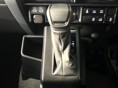 2025 Toyota LAND CRUISER 70 照片 23