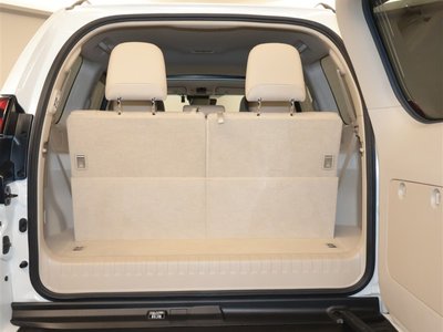 صورة 31 لـ 2023 Toyota LAND CRUISER PRADO