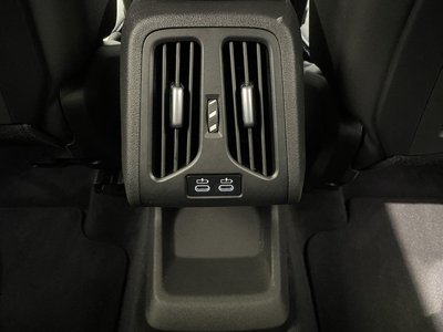 2024 BMW X1 — миниатюра 16
