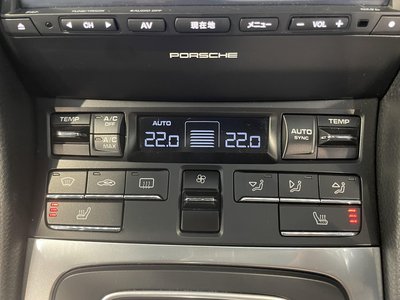 2013 Porsche 911 thumbnail 46