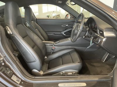 2013 Porsche 911 thumbnail 21