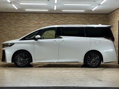 صورة 36 لـ 2023 Toyota VELLFIRE